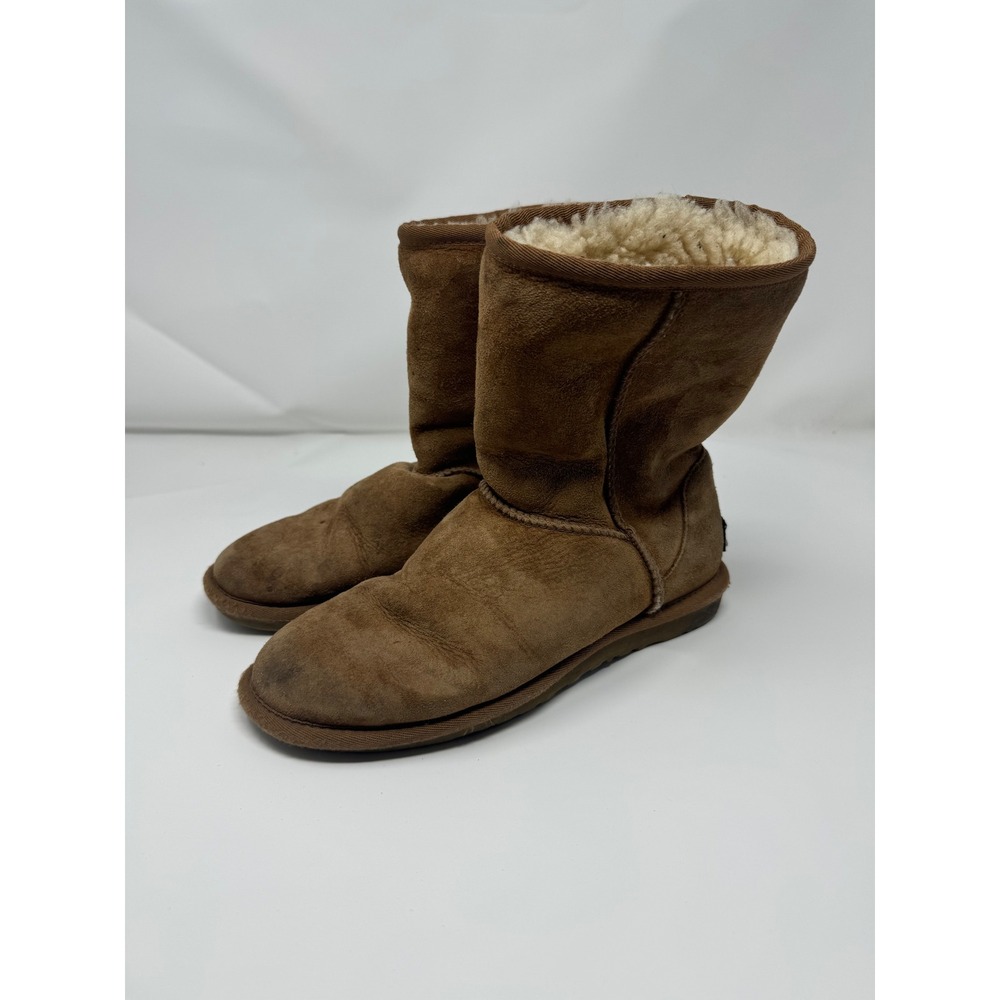 UGG Australia Classic Short 5825 Brown Suede Leather Shearling Winter Boots W6‎